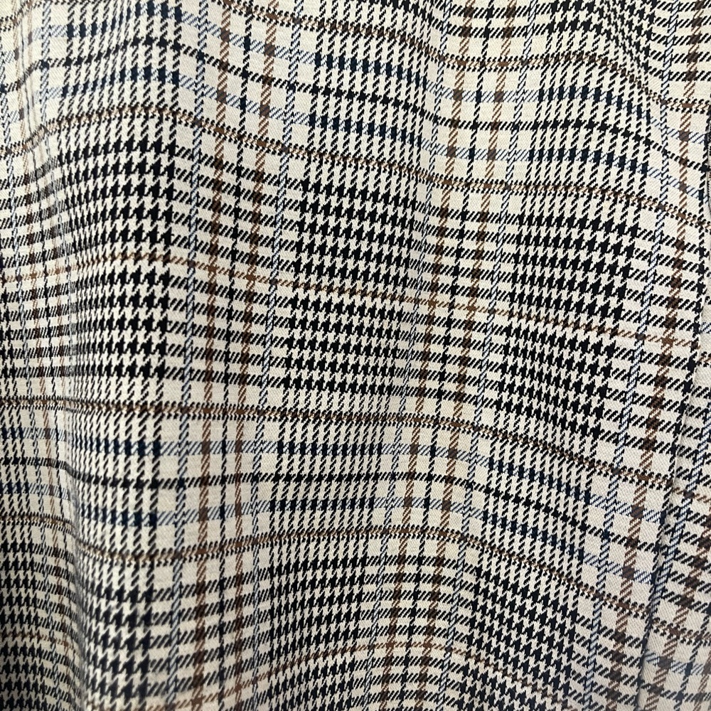 Cropped Blazer - Picture 2 of 4